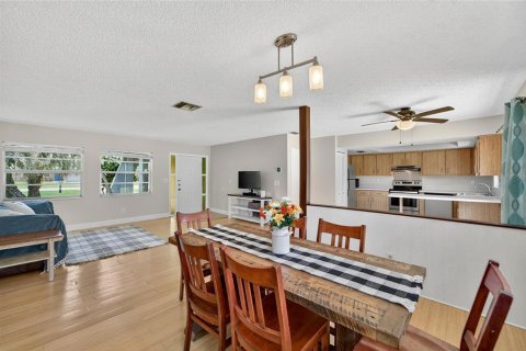 Villa ou maison à vendre à Clearwater, Floride: 2 chambres, 106.28 m2 № 1909956 - photo 9