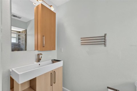 Villa ou maison à vendre à Clearwater, Floride: 2 chambres, 106.28 m2 № 1909956 - photo 23