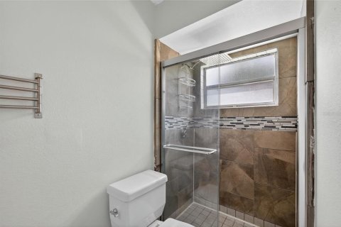 Villa ou maison à vendre à Clearwater, Floride: 2 chambres, 106.28 m2 № 1909956 - photo 25