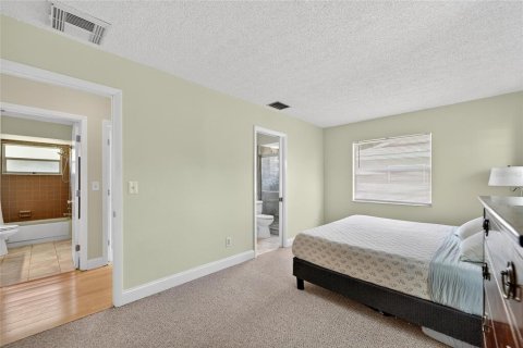 Casa en venta en Clearwater, Florida, 2 dormitorios, 106.28 m2 № 1909956 - foto 19