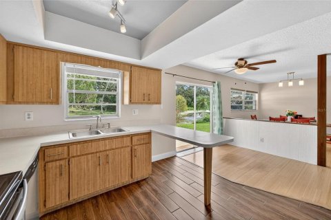 Villa ou maison à vendre à Clearwater, Floride: 2 chambres, 106.28 m2 № 1909956 - photo 16