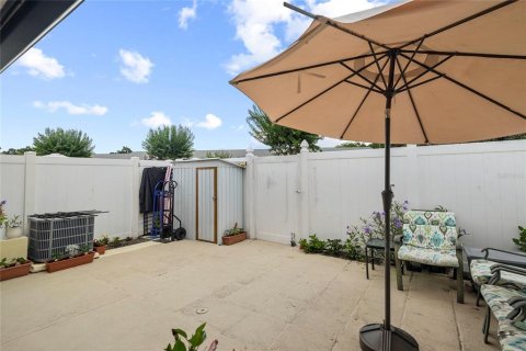 Condo in Maitland, Florida, 3 bedrooms  № 2100057 - photo 17