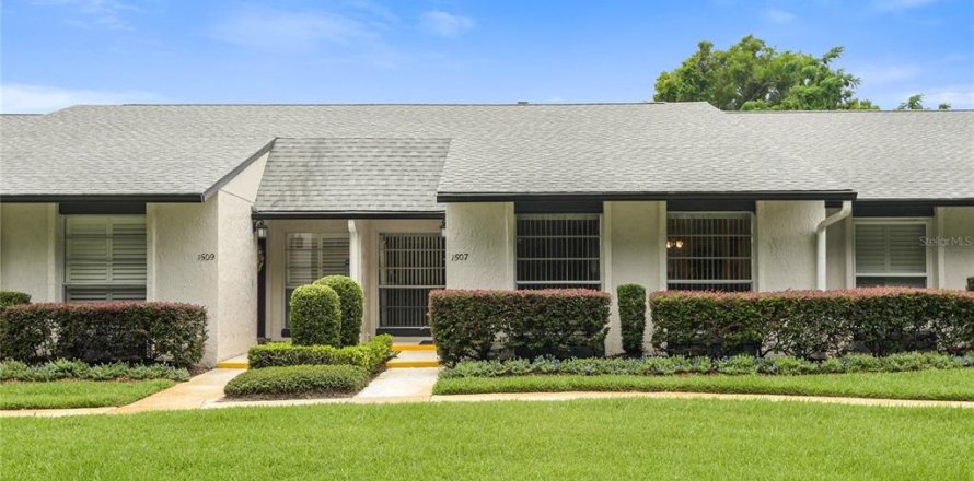 Condo in Maitland, Florida, 3 bedrooms  № 2100057
