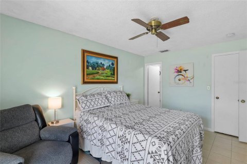 Condo in Maitland, Florida, 3 bedrooms  № 2100057 - photo 10