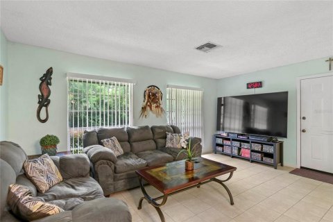 Condo in Maitland, Florida, 3 bedrooms  № 2100057 - photo 3