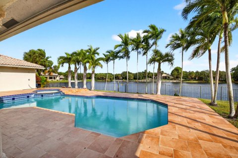 House in Boca Raton, Florida 4 bedrooms, 308.16 sq.m. № 2258171 - photo 28