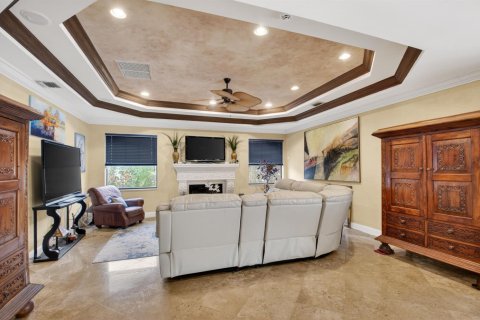 House in Boca Raton, Florida 4 bedrooms, 308.16 sq.m. № 2258171 - photo 4