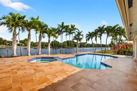 House in Boca Raton, Florida 4 bedrooms, 308.16 sq.m. № 2258171 - photo 30