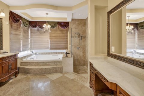 House in Boca Raton, Florida 4 bedrooms, 308.16 sq.m. № 2258171 - photo 19