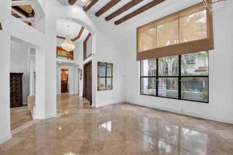 House in Boca Raton, Florida 4 bedrooms, 308.16 sq.m. № 2258171 - photo 9