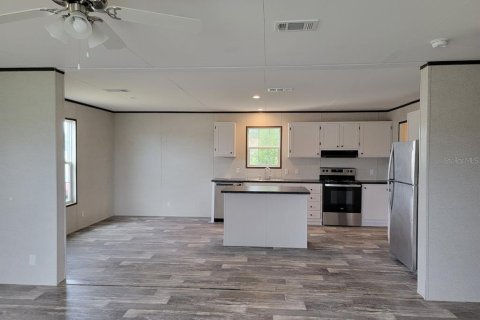 Apartment in Punta Gorda, Florida 3 bedrooms, 128.86 sq.m. № 1913085 - photo 9