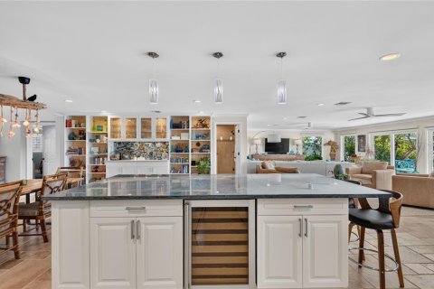 Villa ou maison à vendre à Clearwater, Floride: 3 chambres, 270.72 m2 № 2431647 - photo 13