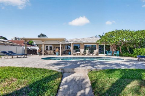 Villa ou maison à vendre à Clearwater, Floride: 3 chambres, 270.72 m2 № 2431647 - photo 5