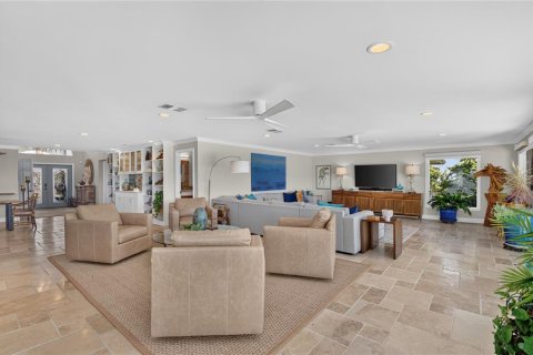 Villa ou maison à vendre à Clearwater, Floride: 3 chambres, 270.72 m2 № 2431647 - photo 9