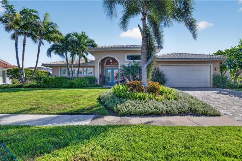 Villa ou maison à vendre à Clearwater, Floride: 3 chambres, 270.72 m2 № 2431647 - photo 4