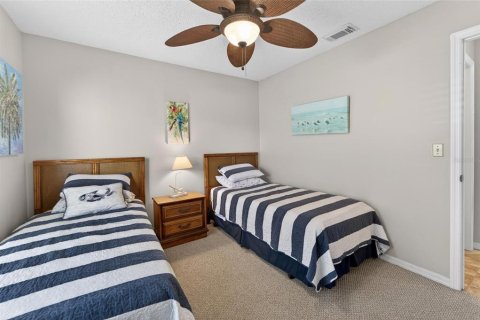 Condo in Sun City Center, Florida, 2 bedrooms  № 2098280 - photo 21