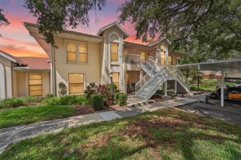 Condo in Sun City Center, Florida, 2 bedrooms  № 2098280