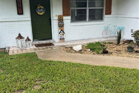 House in Ocala, Florida 4 bedrooms, 149.57 sq.m. № 1817262 - photo 2