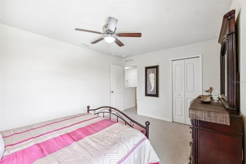 House in Spring Hill, Florida 4 bedrooms, 231.42 sq.m. № 1826430 - photo 23