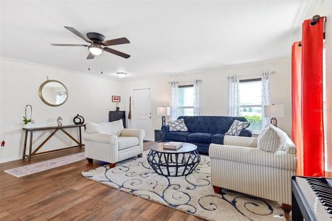 House in Spring Hill, Florida 4 bedrooms, 231.42 sq.m. № 1826430 - photo 6