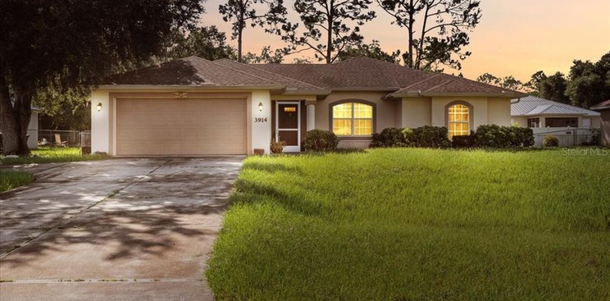 Casa en North Port, Florida 3 dormitorios, 147.53 m2 № 1886052