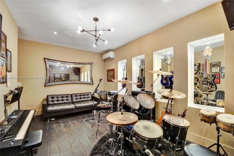 Villa ou maison à vendre à Davie, Floride: 6 chambres, 492.85 m2 № 1756688 - photo 28