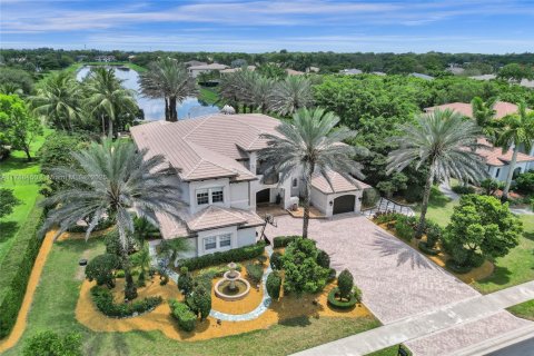 Villa ou maison à vendre à Davie, Floride: 6 chambres, 492.85 m2 № 1756688 - photo 1