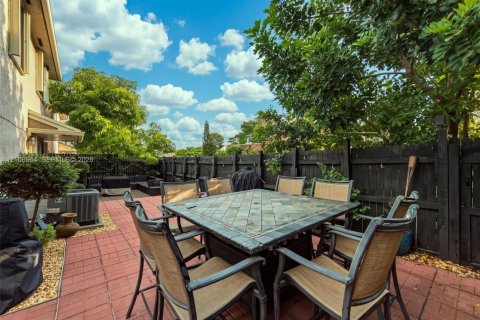 Casa en venta en Tamarac, Florida, 3 dormitorios, 131.46 m2 № 2429750 - foto 17