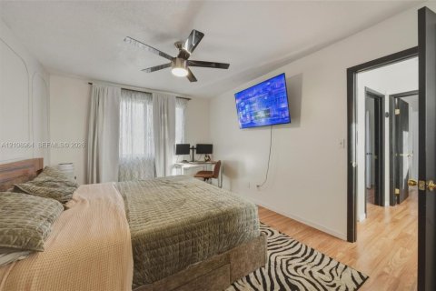 Casa en venta en Tamarac, Florida, 3 dormitorios, 131.46 m2 № 2429750 - foto 23