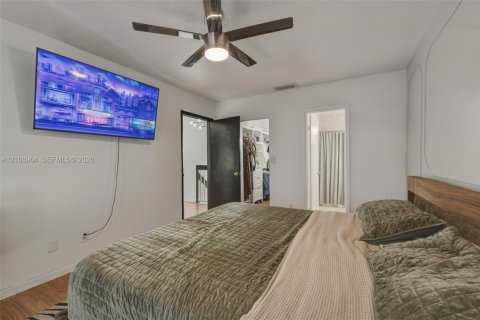 Casa en venta en Tamarac, Florida, 3 dormitorios, 131.46 m2 № 2429750 - foto 25