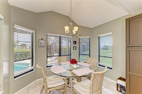 House in Bradenton, Florida 3 bedrooms, 188.78 sq.m. № 1907452 - photo 21