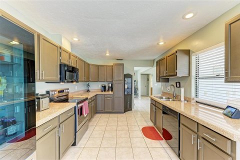 Casa en venta en Bradenton, Florida, 3 dormitorios, 188.78 m2 № 1907452 - foto 18