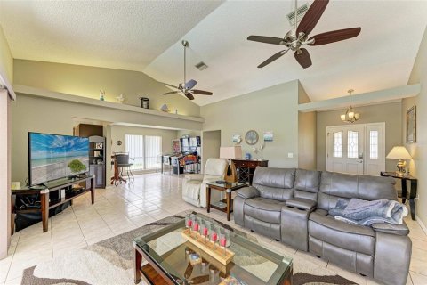 Casa en venta en Bradenton, Florida, 3 dormitorios, 188.78 m2 № 1907452 - foto 13