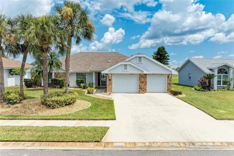Casa en venta en Bradenton, Florida, 3 dormitorios, 188.78 m2 № 1907452 - foto 1