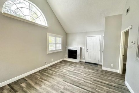 Condo in Altamonte Springs, Florida, 2 bedrooms  № 1528272 - photo 5