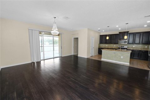Casa en venta en Land O' Lakes, Florida, 4 dormitorios, 238.02 m2 № 1564112 - foto 28