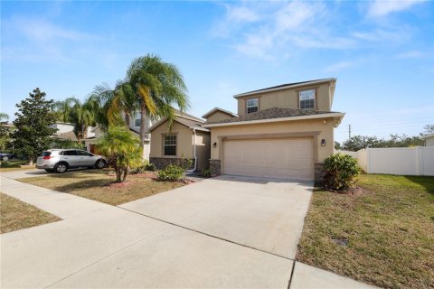 Casa en venta en Land O' Lakes, Florida, 4 dormitorios, 238.02 m2 № 1564112 - foto 3