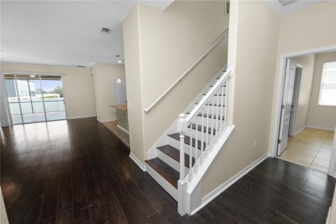 Casa en venta en Land O' Lakes, Florida, 4 dormitorios, 238.02 m2 № 1564112 - foto 6