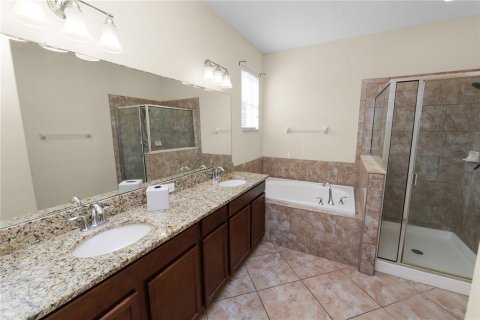 Casa en venta en Land O' Lakes, Florida, 4 dormitorios, 238.02 m2 № 1564112 - foto 11