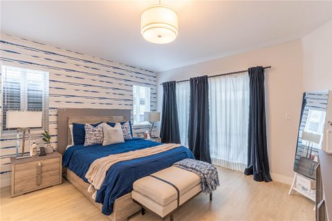 Villa ou maison à vendre à Miami, Floride: 3 chambres, 128.67 m2 № 1933047 - photo 15