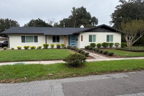 Villa ou maison à Winter Park, Floride 4 chambres, 157.19 m2 № 2388369