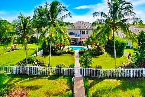 Купить виллу или дом в Стьюарт, Флорида 5 спален, 331.1м2, № 1972646 - фото 5