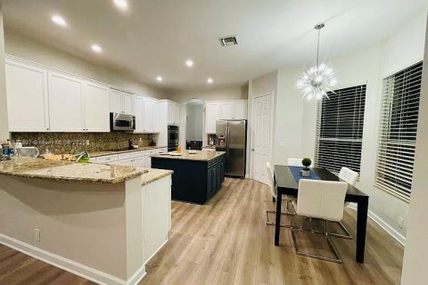 Купить виллу или дом в Стьюарт, Флорида 5 спален, 331.1м2, № 1972646 - фото 9