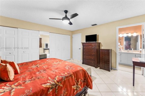 Casa en venta en West Palm Beach, Florida, 2 dormitorios, 141.12 m2 № 2002956 - foto 16