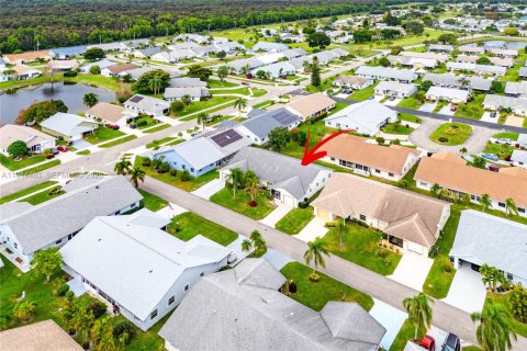 Casa en venta en West Palm Beach, Florida, 2 dormitorios, 141.12 m2 № 2002956 - foto 26