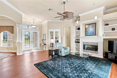 House in Weeki Wachee, Florida 3 bedrooms, 226.59 sq.m. № 2322429 - photo 4