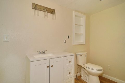 Casa en alquiler en Wewahitchka, Florida, 3 dormitorios, 117.8 m2 № 1917456 - foto 28