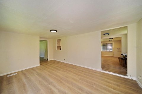 Casa en alquiler en Wewahitchka, Florida, 3 dormitorios, 117.8 m2 № 1917456 - foto 14