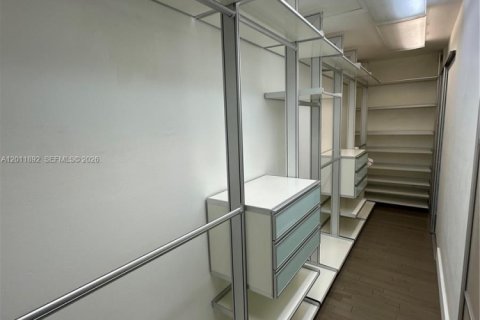 Adosado en venta en Doral, Florida, 3 dormitorios, 168.06 m2 № 2075496 - foto 10