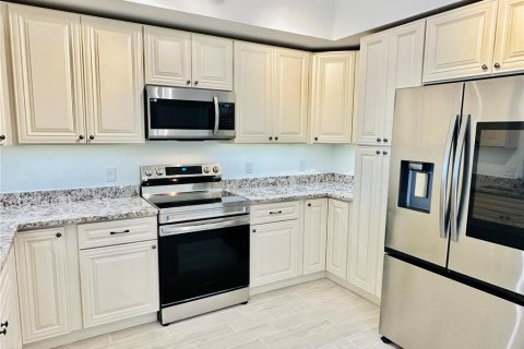 Condo in Merrit Island, Florida, 2 bedrooms  № 1283219 - photo 5
